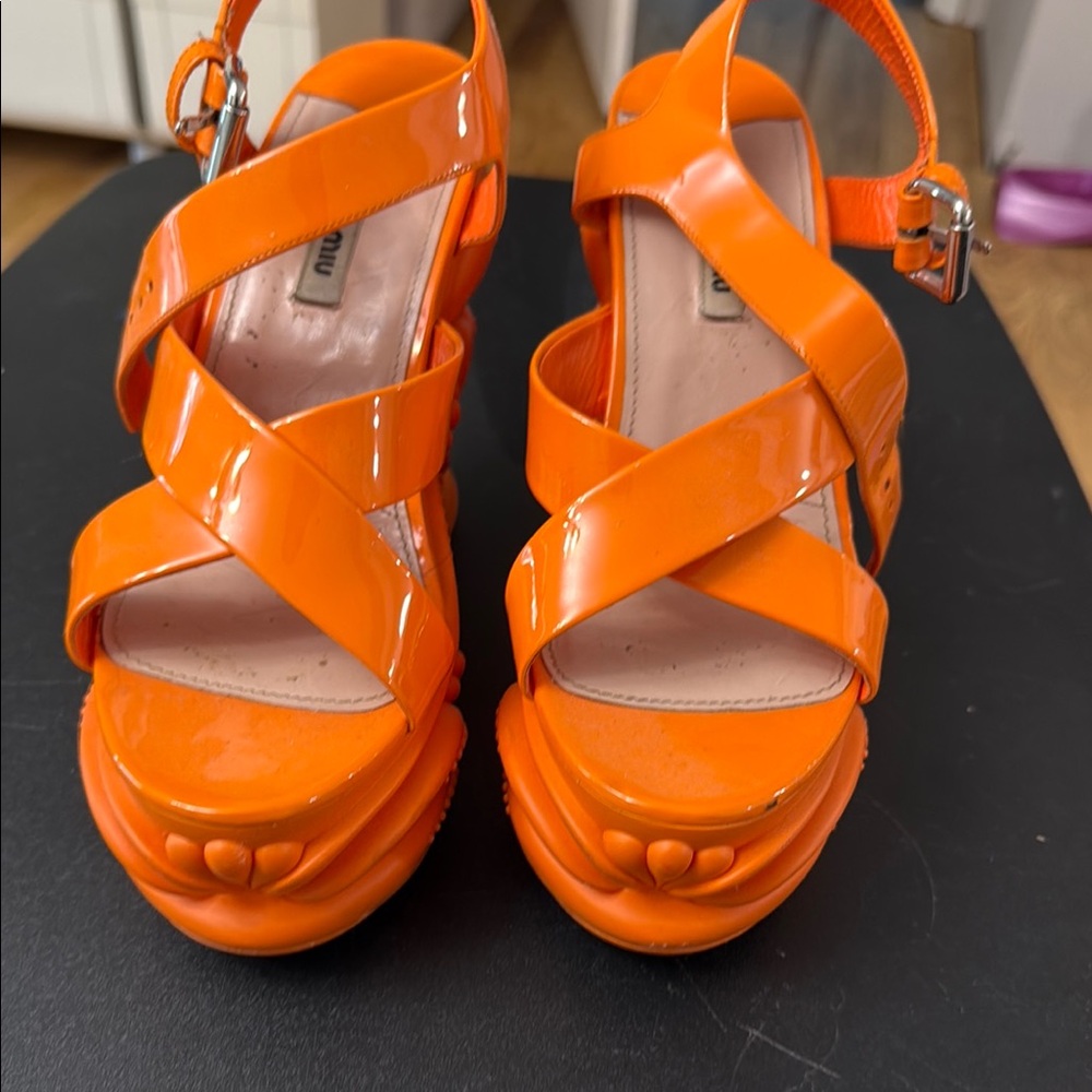 Miu Miu Bold Orange Platform Heels - Picture 4 of 4